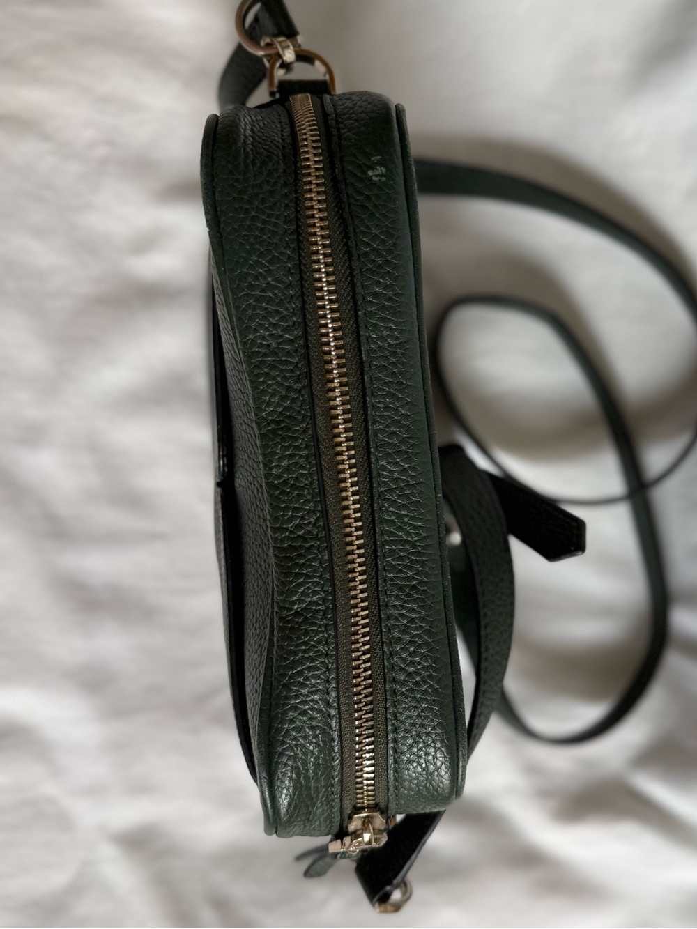 kate spade Deep Evergreen Pebbled Leather Polly Medium Camera Bag - Picture 5 of 11
